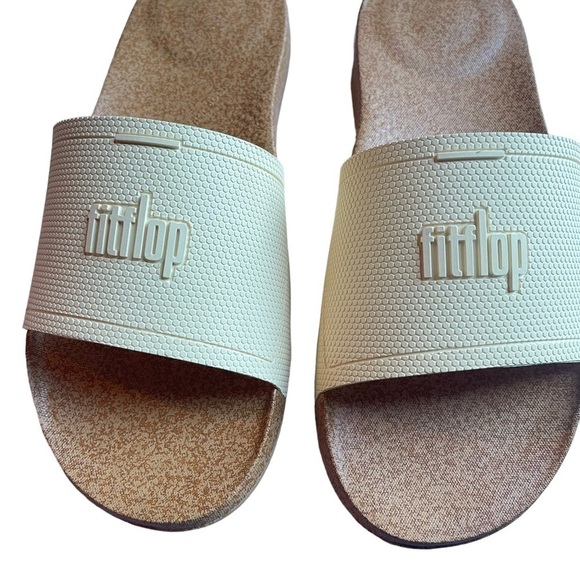 Fitflop Iqushion Women's Size 10 yellow Pool Slide Flat cushioned Sandals New - Picture 3 of 7